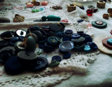 DIY with Buttons, Thumbtacks!